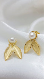 14k Gold Olive Leaf Earrings with Pearl