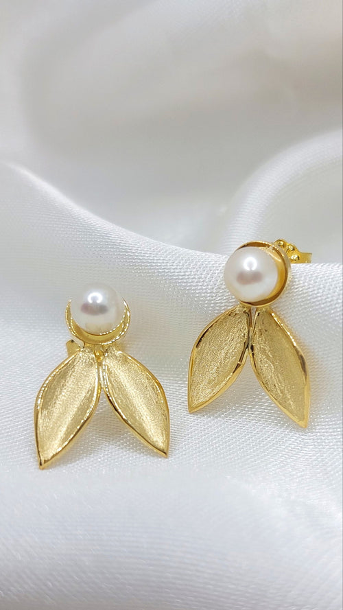 14k Gold Olive Leaf Earrings with Pearl