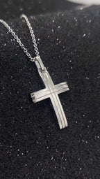 Men's Gold Cross – 14k / 18k White Gold