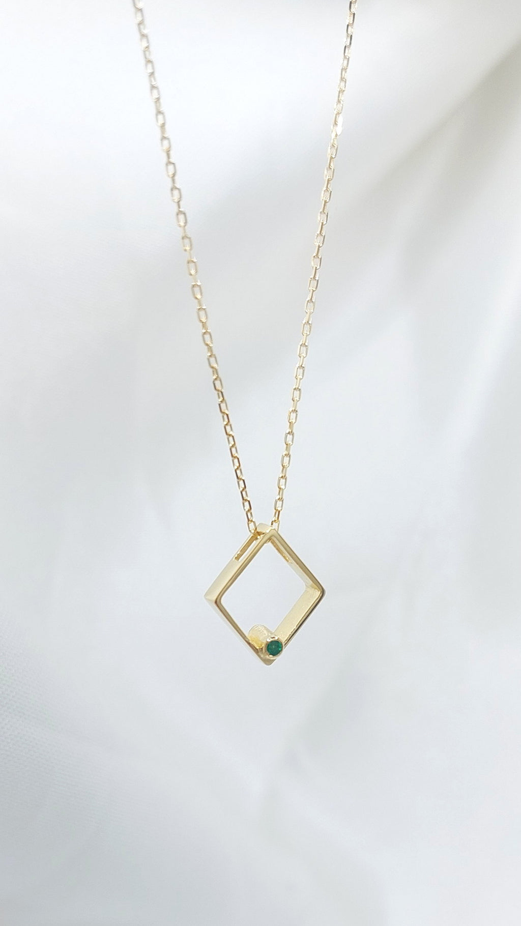 14k Gold Minimalist  Necklace