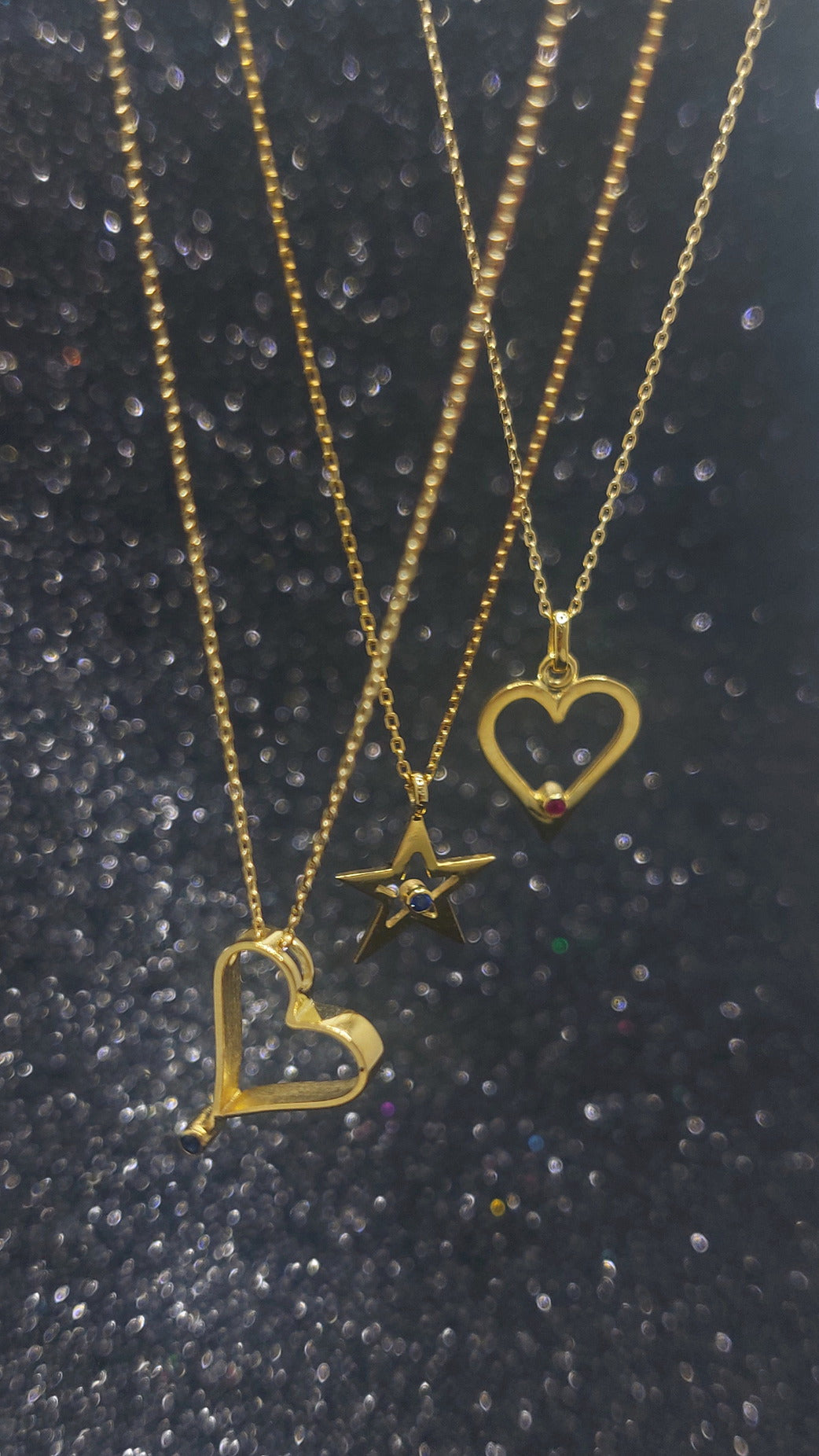 Minimal Heart Gold Necklace