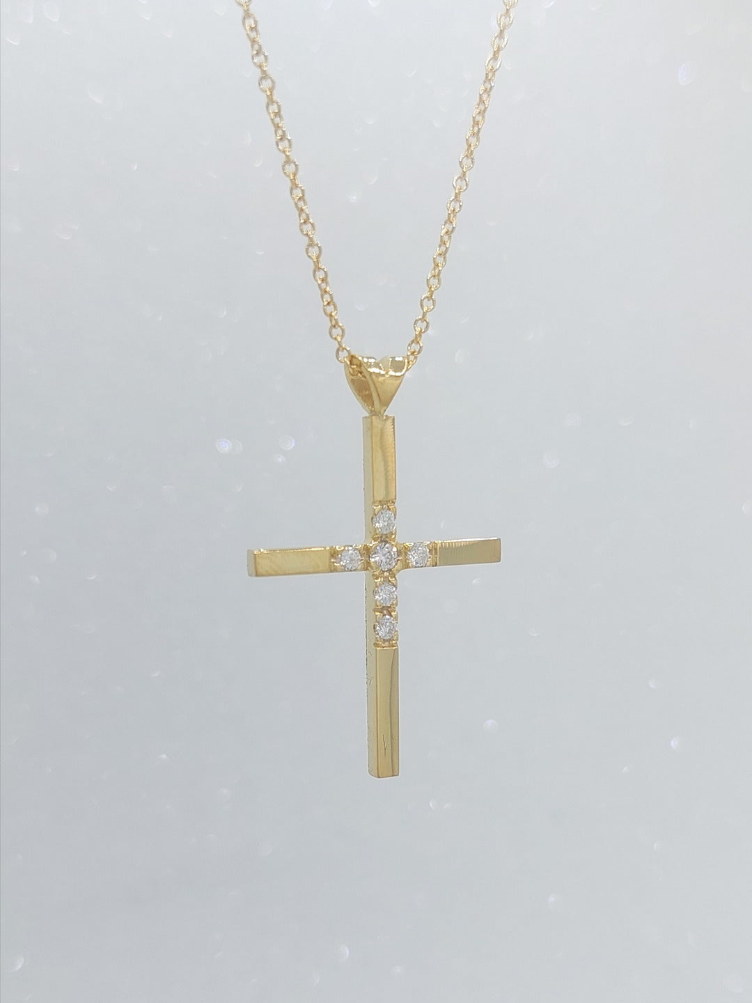 Minimal Gold Cross