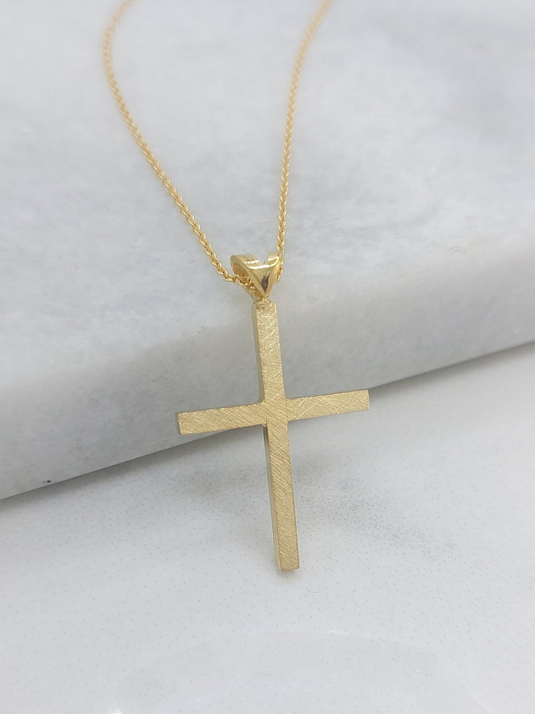 Minimal Mens Cross