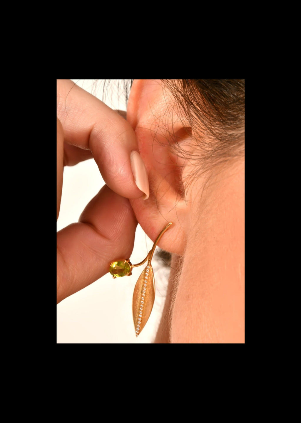 18k Diamonds Olive Leaf